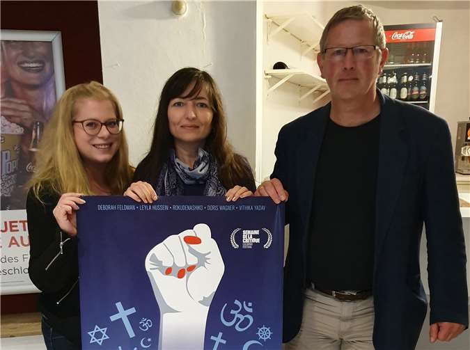 (v.l.n.r.) Bildungsmanagerin Laura Schaaf (Kreisverwaltung), Integrationsbeauftragte Dilorom Jacka und MinsKi-Programmkoordinator Michael Mertes (beide Stadtverwaltung Neuwied) setzen sich für ein gleichberechtigtes und selbstbestimmtes Miteinander ein.