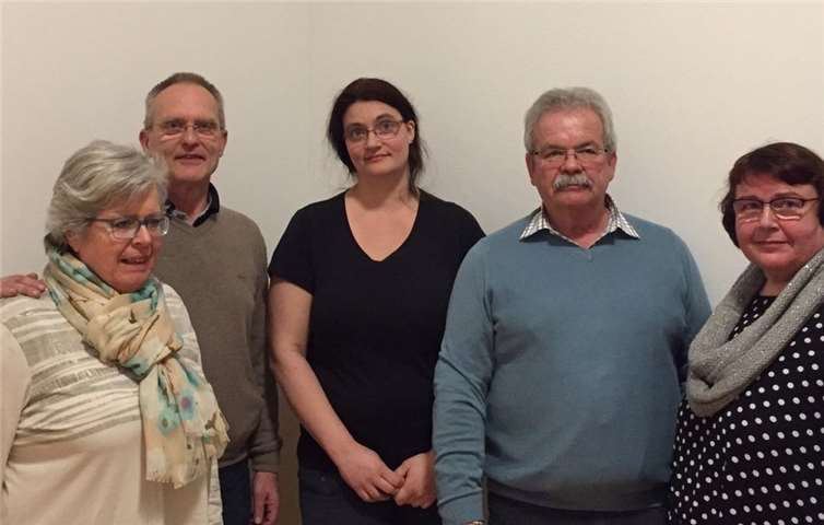 (v.l.n.r.): Birgit Miller, Karl-Heinrich Meyer, Steffi Schmoltzi, Franz Müller und Monika Augat. privat