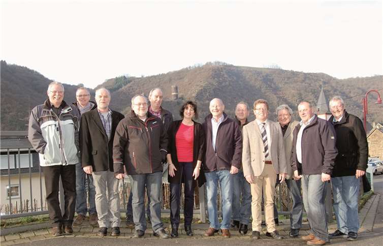 (v.l.n.r.) Dieter Schulz, Jens Bernardy, Walter Gail, Alfred Moritz, Jürgen Peifer, Irene Madle, Siegmar Pfeiffer, Peter Hein, Hubertus Günther, Richard Uhrmacher, Jakob Nollen und Bernd Sturm. privat