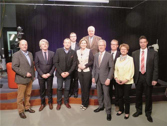 (v.l.n.r.) Dr. Adolf Weiland, Normann Schneider, Christian Opitz, Horst Gies, Julia Klöckner, Guido Ernst, Josef Dötsch, Hans Au, Brigitte Hayn, Andreas Biebricher. privat