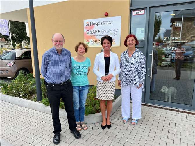 vlnr: Dr. Eckhard Louen, Dr. Heide Brumhard, Petra Schneider MdL und Ulrike Dobrowolny.  Foto: Petra Schneider MdL