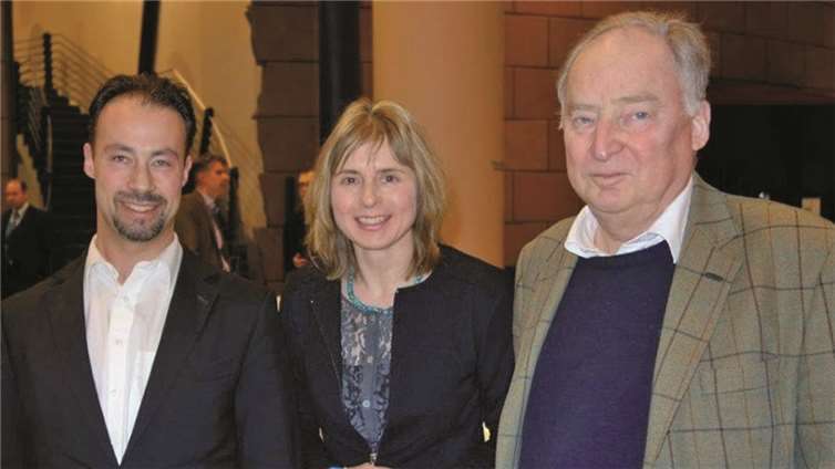 (v.l.n.r): Dr. Jan Bollinger, Gabriele Bublies-Leifert, Dr. Alexander Gauland.Privat