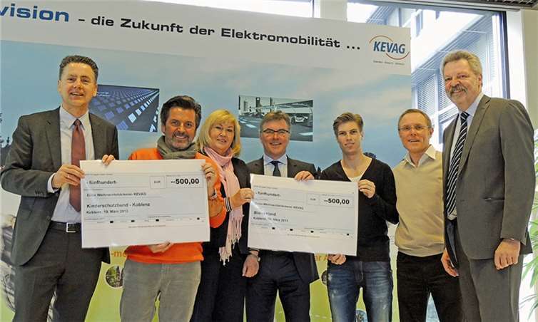 v.l.n.r.: Dr. Karlheinz Sonnenberg, Thomas Anders, Christiane Heinrich-Lotz, Bernd Wieczorek, Peter Joppich, Leo Halfpap, Heribert Heinrich. privat