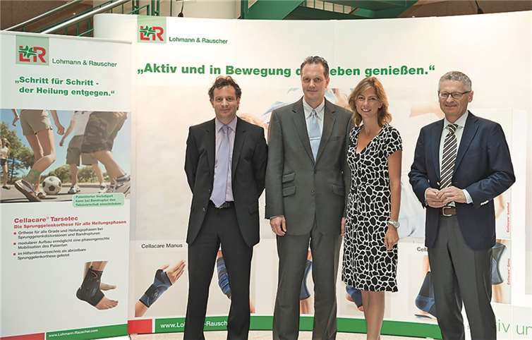 v.l.n.r: Dr. Stefan Rödig (Leiter Gesundheitspolitik L&R), Wolfgang Süßle (Vorsitzender der Geschäftsführung L&R), Sabine Bätzing-Lichtenthäler (Bundestagsabgeordnete SPD), Georg Stadler (Stellvertr. Vorsitzender der Geschäftsführung L&R).Lohmann & Rauscher International GmbH & Co. KG