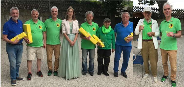 v.l.n.r. Gerard de Korte, Uli Reck, Frank Schruhl, Elena I. (Brunnenkönigin), Uwe Striegel, Petra Kretschmann, Ton SpruytBild 2 v.l.n.r. Werner Walkenbach, Frank Schruhl.Foto: Boule-TReff