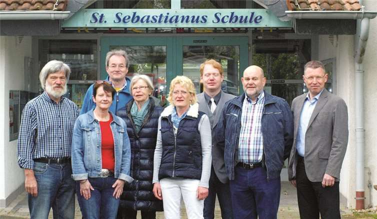 (v.l.n.r.) Gerhard Schaefer, Silke Martin, Wolfgang Seidenfuß, Sabine Schneidewind, Astrid Seidenfuß, DirkFrenzel, Günter Martin, Hartmut Tann. privat