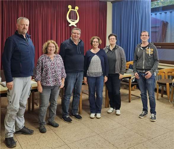 (v.l.n.r.): Heinz Kurth, Ursula Koll, Ulrich Stieber, Melanie Giffels, Nicole Persie, Johannes Stieber (es fehlt Karl-Heinz Roth).