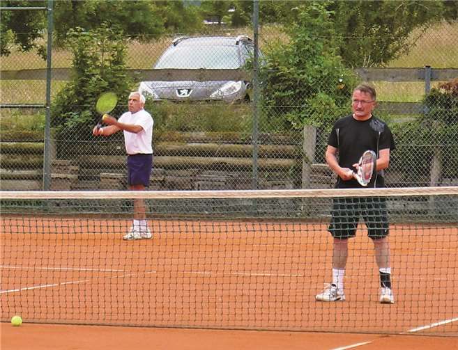 v.l.n.r. Herbert Kurz und Volker Born (Herren 55 Rheinlandliga)