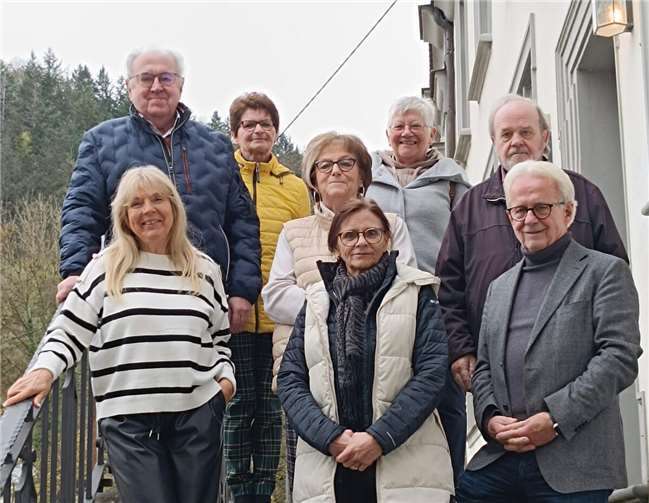 (v.l.n.r.): Hintere Reihe: Bernhard Wiemer, Ulrike Matz, Rita Rehfisch, Kätheliese Simon und Werner KronebergerVordere Reihe: Gabi Zils, Marion Blettenberg und Manfred Hendrichs.Foto: Stadt Bendorf
