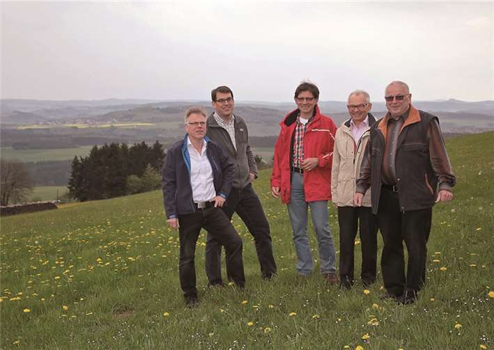 v.l.n.r.: Joachim Neubusch, Torsten Raths, Peter Richrath, Udo Seifen und Alois Schneiderprivat
