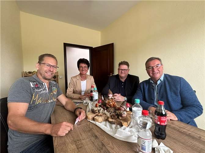 (v.l.n.r.): Jörg Schäfer, Petra Schneider, Ralf Seekatz und Horst Gies.  Foto: Marcel Willig