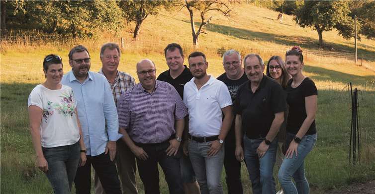 v.l.n.r., Katja Ziegler, Axel Dierdorf, Horst Rasbach, Dietmar Neitzert, Klaus-Peter Hennig, Tom Kleinmann, Thorsten Diel, Otto Schlich, Mona Hermann-Müller, Daniela Schlich.Foto: Privat