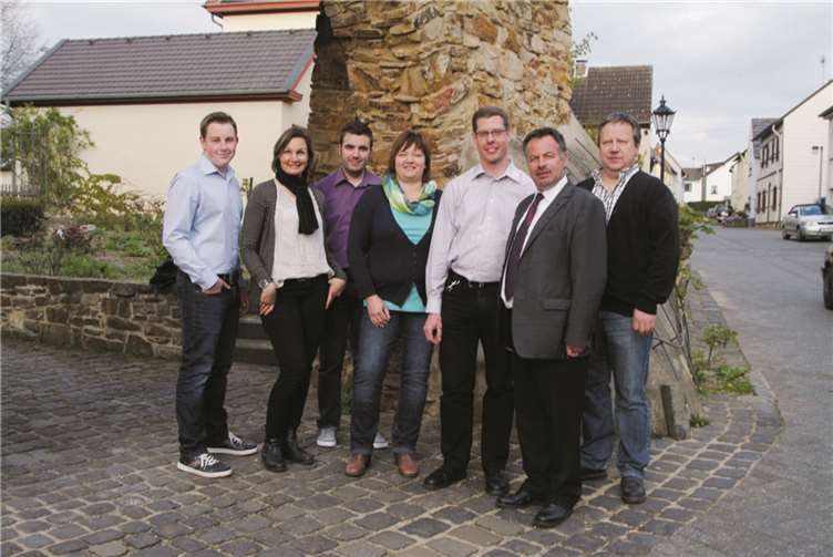 (v.l.n.r.) Lars Frank, Monique Wilmer, Sven Krupp, Bianca Märtins, Mario Adriaenssens, Friedhelm Münch, Norbert Fuchs. privat