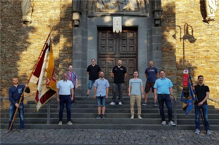 v.l.n.r. Lukas Oberhausen, Josef Bleser, Frank Follak, Michael Bröhl, Rene Zilles, Tom Lippe, Thomas Grün, Tobias Keifenheim, Dirk Mandernach, Sebastian Hock. Foto: TuS Treis-Karden