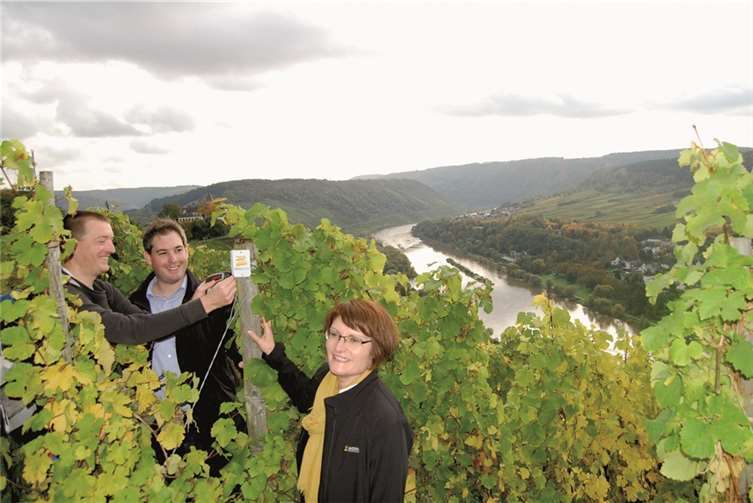 v.l.n.r.: Michael Teusch, Grontmij, Thomas Kalff, stell. Geschäftsführer Mosellandtouristik, Sabine Winkhaus-Robert, Geschäftsführerin Mosellandtouristik.