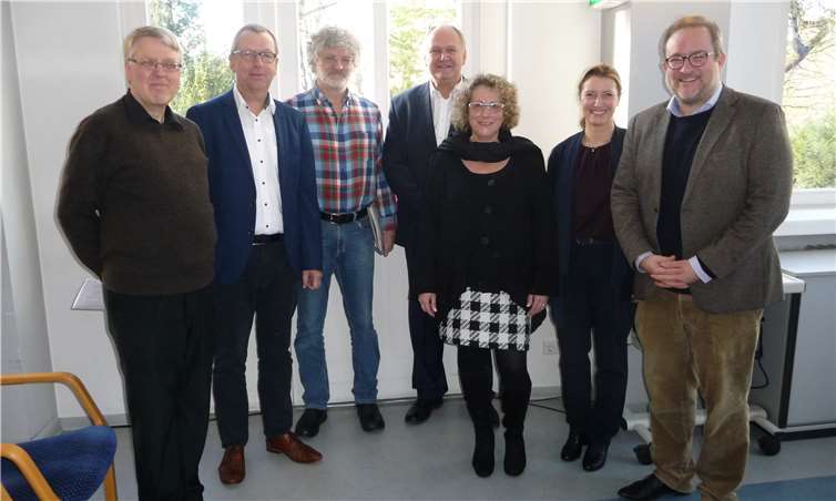 (v.l.n.r.) Prof. Dr. Paul Rheinbay SAC, Prof. Dr. Frank Weidner, Uli Schmidt, Joachim Speicher, Martina Beyrowski-Krause, Sandra Postel, Prof. Dr. Dr. Holger Zaborowski. Verena Breitbach/PTHV
