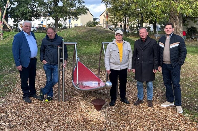 (v.l.n.r.) Prof. Dr. Ralph Westerhoff, Stefan Puderbach, Peter von Prillwitz, Prof. Dr. Wolfram Kunz, Thomas Zeitz