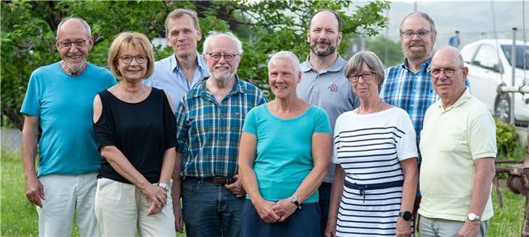 v.l.n.r.: Winfried Glaser, Sabine Glaser, Dan Hummel, Hans Metternich, Irmtraud Strowitzki, Dr. Markus Behnke, Angela Linden-Berresheim, Dr. Heinz Wilms, Werner Jung.  Foto: Dan Hummel