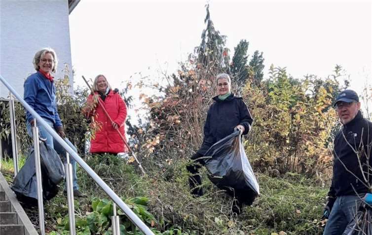 von links: Gertrud Thran, Ingrid Ely-Herbst, Stefanie Stavenhagen, Manfred Thran.Foto: Lana Horstmann