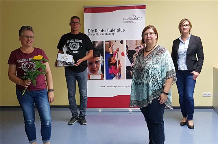 (von links nach rechts): Beate Göhler, Jörg Fritzen, Bianca Leuwer, Viola Geiermann (als Schulleitungsmitglied Ansprechpartnerin für den Förderverein); es fehlt: Carmen Lessinger. Foto: privat