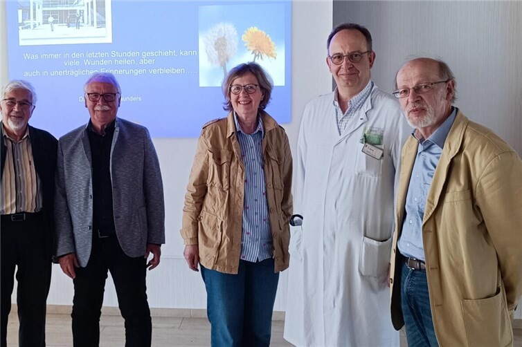 von links nach rechts: Bernhard Ickenroth, Detlev Ullrich (Vors. Senioren-Beirat), Simone Meyer-Gross (Stellv. Amtfrau), Dr. Thomas Dyong, Herbert Lohrum (Amtmann)