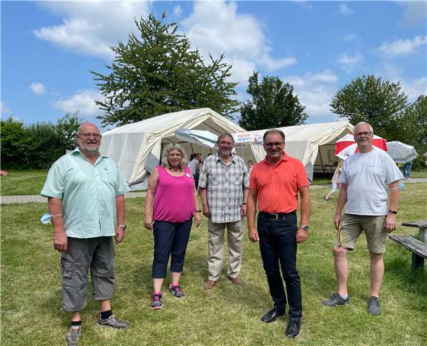 (v.re) Dirk von Grävenitz, OB-Kandidat Thomas Becher, Reinhard Stoltefuß, Heike von Graevenitz und Heribert Seil.Foto:CDU Lahnstein