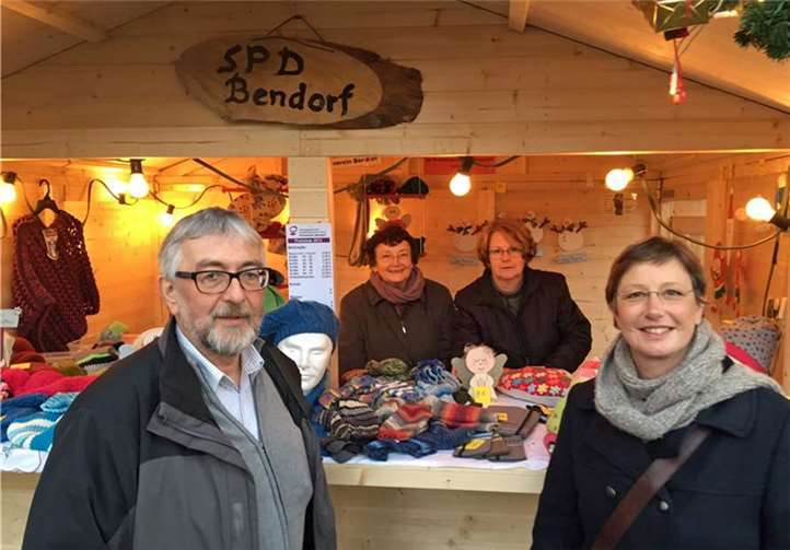 (v.r.n.l.) Karin Küsel-Ferber, Edeltrud Goergen, Marieluise Kraemer, Karl-Rudolf Goergen. privat
