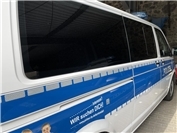 04.04.: Gefahrenstelle auf der Straße: Ölspur erfordert Vorsicht und Maßnahmen