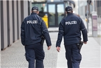 04.08.: Schüsse auf Uhrengeschäft