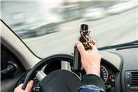 06.07.: Neuwied: Alkoholfahrt - 100 Meter an der Leitplanke gestreift