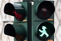 08.05.: Ampel auf der B 42 bei Unkel wird in Betrieb genommen