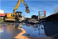 11.12.: Bad Honnef: LKW steht in Flammen