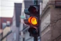 12.03.: Oberzissen: Einspurige Verkehrsführung mit Ampeln auf der K 49