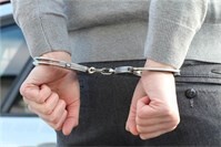 14.09.: Kurioser Einsatz: Betrunkener bedroht Polizisten mit Bratpfanne 