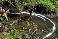 17.04.: Umweltgefahr: Diesel in Krufter Bach und Nette