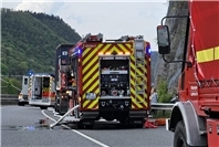 17.04.:Verkehrsunfall auf der B 42 und Brandeinsatz fordern die Feuerwehren der VG Bad Hönningen