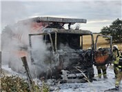 17.08.: Großer Einsatz bei Mayen: Lkw brennt völlig aus 