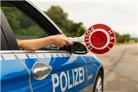 19.01.: Kreis Altenkirchen: 37-jähriger Fahrer verliert die Kontrolle über sein Auto