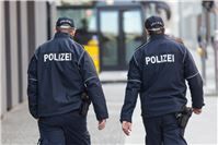 19.09.: Unbekannte attackieren Bewohner mit Schlagwerkzeugen