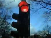 21.06.: Fahrer flüchtet nach Auffahrunfall