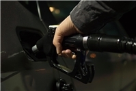 22.11.: 150 Liter Diesel aus einem LKW abgezapft