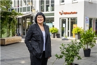 Anette Moesta lädt zum Gespräch im August ein