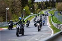 „Anlassen“ 2025 am Nürburgring: Saisonauftakt für tausende Motorradfahrer