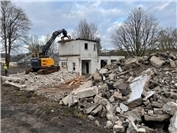 Bad Bodendorf: Bagger reißen Thermalbad ab