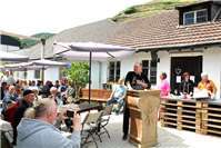 „Bänke für Bares“ in Walporzheim