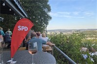 Besucherrekord beim SPD-Heyerbergfest in Koblenz-Güls zu Rhein-in-Flammen