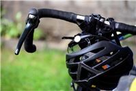 Betrunken auf dem Fahrrad unterwegs