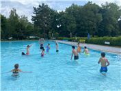 Bürgerstiftung fördert Schwimmen lernen an der Grundschule St. Martin