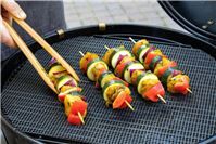 Der Grillfavorit für jedes Event: Marinierte Hähnchenspieße