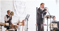 Der PleiteJazz – Dadaistisches Hörstück aus den 1920er Jahren im Keramikmuseu